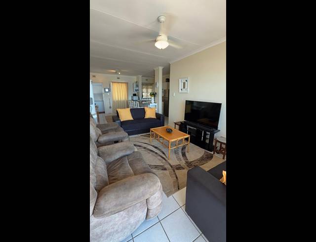 3 BEDROOM APARTMENT FOR SALE IN SCOTTBURGH CENTRAL
